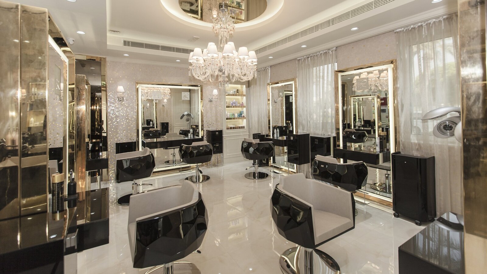 Salone premium